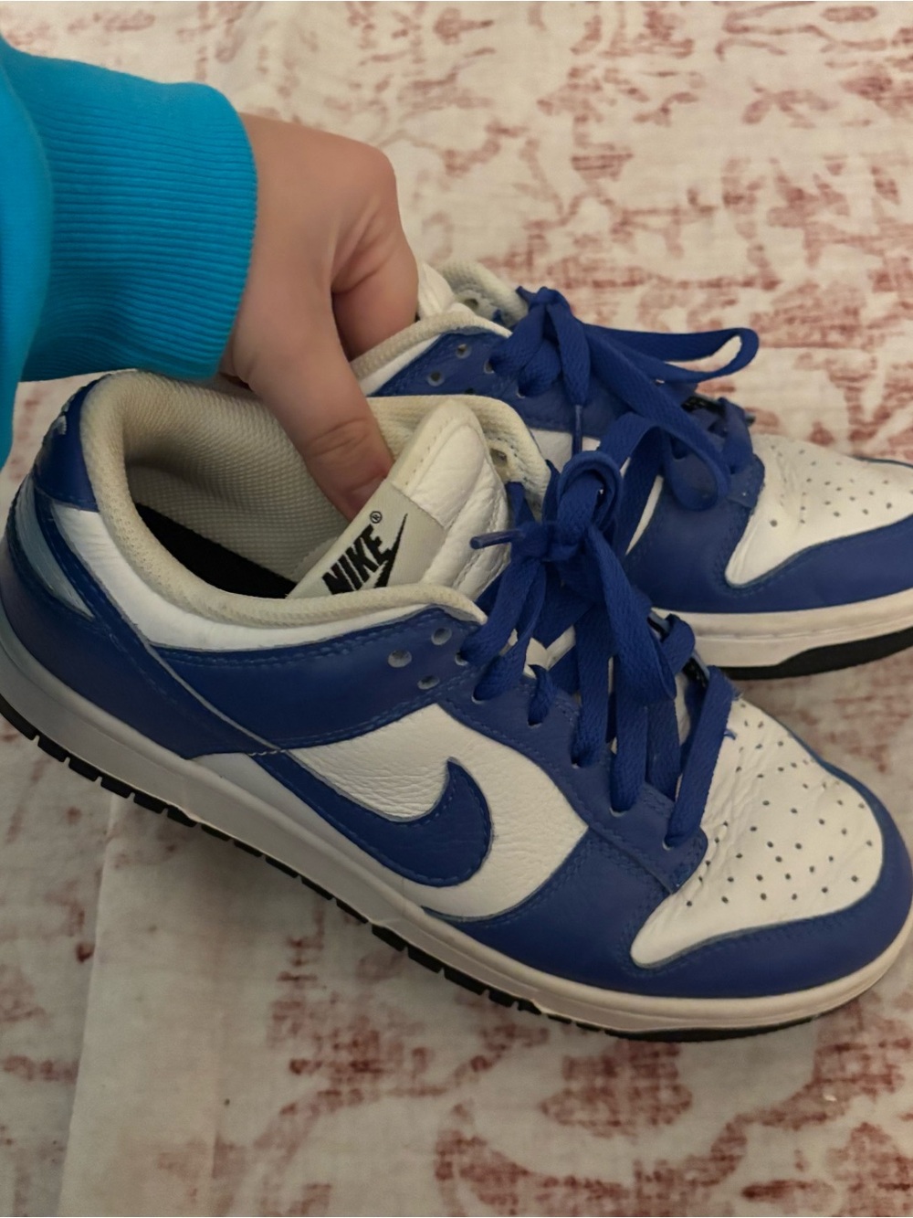 Nike Kids White and Royal Blue Low-Top Sneakers
